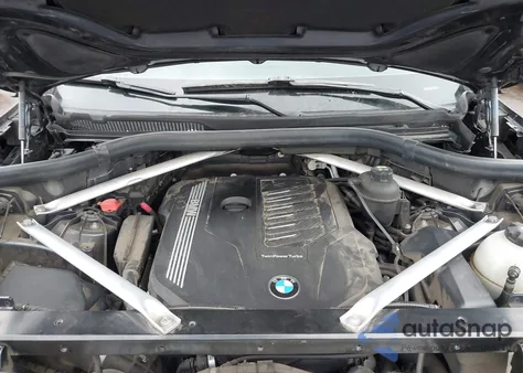 2019 BMW X5 xDrive40I z USA, uszkodzony, nr VIN 5UXCR6C5XKLL09603